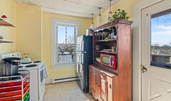 197-203 N Winooski Ave, Burlington, VT 05401