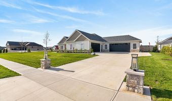 200 Camdyn Trl, Anna, OH 45302