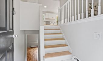 1233 South St, Barre, MA 01005