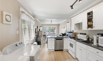 192 Washington Rd, Barrington, RI 02806