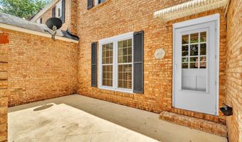 444 Kingswood Ct, Albany, GA 31707