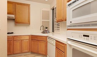 4025 Canario St 146, Carlsbad, CA 92008