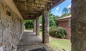 95 Cherokee Ave, Andrews, NC 28901