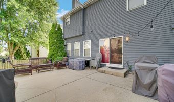 1220 Sedgewood Trl, Algonquin, IL 60102