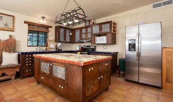 13520 W Universal Ranch Rd, Arivaca, AZ 85601