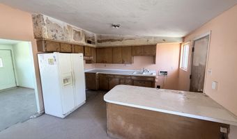 1155 La Vega Rd, Bosque Farms, NM 87068