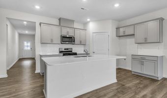 90 Stone Apiary Dr, Angier, NC 27501
