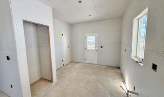 1865 Brynwood Ave, Chubbuck, ID 83202