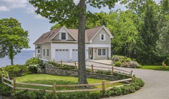 155 Bayside Dr, Belfast, ME 04915