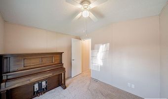 850 Parkway Dr #79, Blackfoot, ID 83211