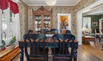 702 S Van Buren St, Auburn, IN 46706