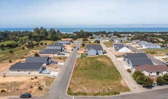 728 Seacrest Dr, Bandon, OR 97411