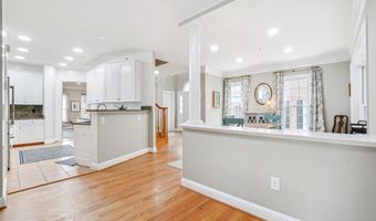 1057 GRAND OAK Way, Rockville, MD 20852