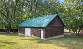 100 Plantation Ln, Batesville, AR 72501