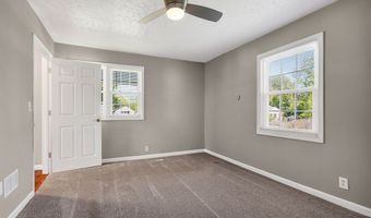 159 2nd Ave S, Algood, TN 38506