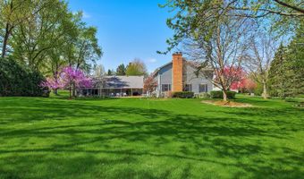 40498 N Sunset Dr, Antioch, IL 60002