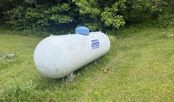 81 Happy Acres Rd, Beattyville, KY 41311