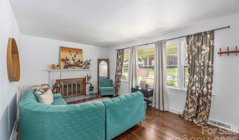 16 Oteen Church Rd, Asheville, NC 28805