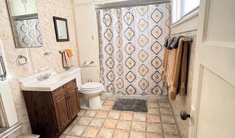 317 3rd St, Ashton, ID 83420