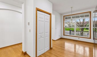 15156 Dundee Ave, Apple Valley, MN 55124