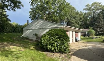 3250 E Douglas Ave, Des Moines, IA 50317