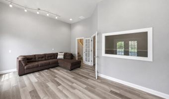 1 Prairie Ln, Bayville, NJ 08721