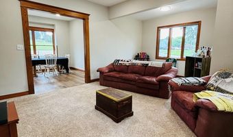 302 W Call St, Algona, IA 50511