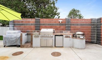 27504 E Ruppert Rd, Benton City, WA 99320