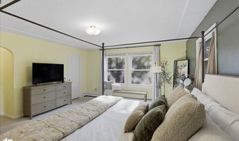 8830 Banjo Cir, Anchorage, AK 99502