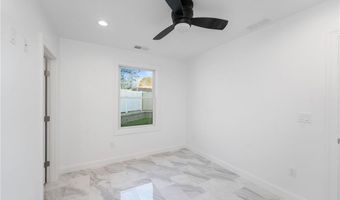 25 Scallop Shell Rd, Narragansett, RI 02882