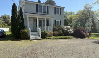 73 Gould Ln 2, Branford, CT 06405