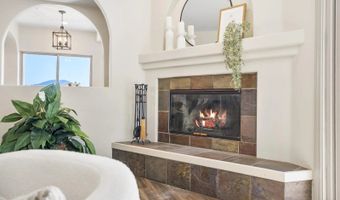 4333 Calavo Dr, La Mesa, CA 91941