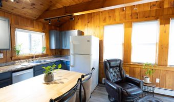 116 Pond St, Newton, NH 03858