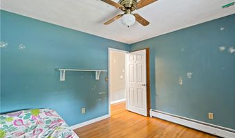 28 Eveready Ave, Bristol, RI 02809