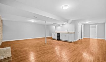 915 CYPRESS POINT Cir, Bowie, MD 20721