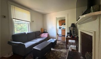 5 Warner St 2, Newport, RI 02840
