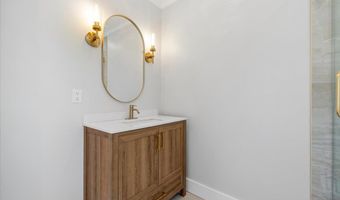94 Carman Pl, Amityville, NY 11701