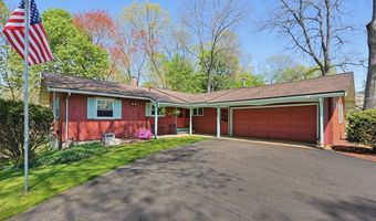 21 Daggett Rd, Attleboro, MA 02703
