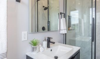 1332 G St SE 3, Washington, DC 20003