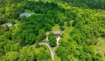 5152 Briar Ridge Dr, Aurora, IN 47001