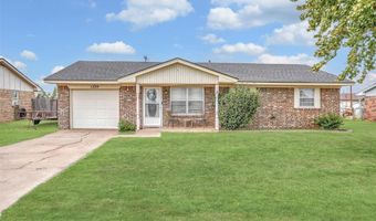 1229 E Ridgecrest Rd, Altus, OK 73521