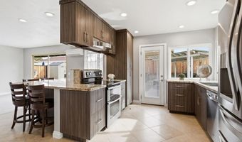 1711 Oak Hill Dr, Escondido, CA 92027