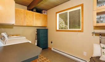 10252 LAKEVIEW Dr, Birkenfeld, OR 97016