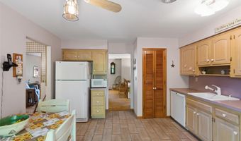 10 Sabin Dr, Airmont, NY 10901