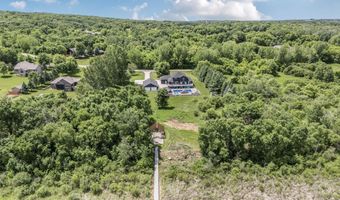 32712 182nd Ave, Avon, MN 56310