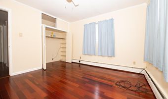 12 Jase Ct, Albany, NY 12208