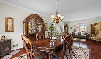28 Hannah Lee Rd, Barnegat, NJ 08005