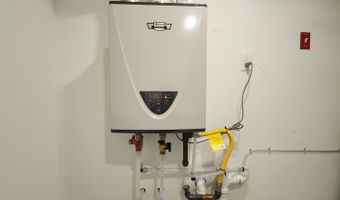 635 E Bay Ave, Barnegat, NJ 08005