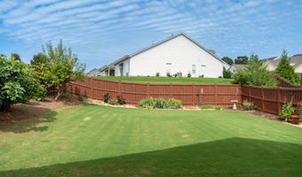 921 Deepwood Ct, Boiling Springs, SC 29316