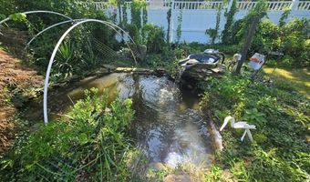 647 E Bay Ave, Barnegat, NJ 08005